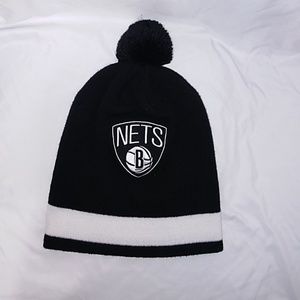 Mitchell & Ness Brooklyn Nets Folded Cuff Beanie